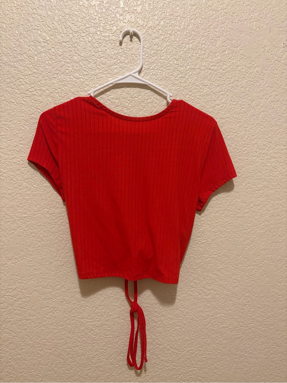 SHEIN Red Ribbed Tie-Back Crop Top